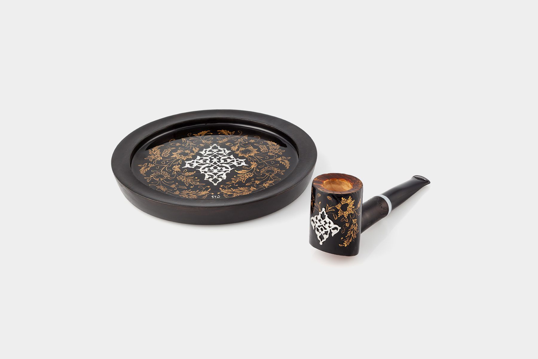 wooden-trays-pipes